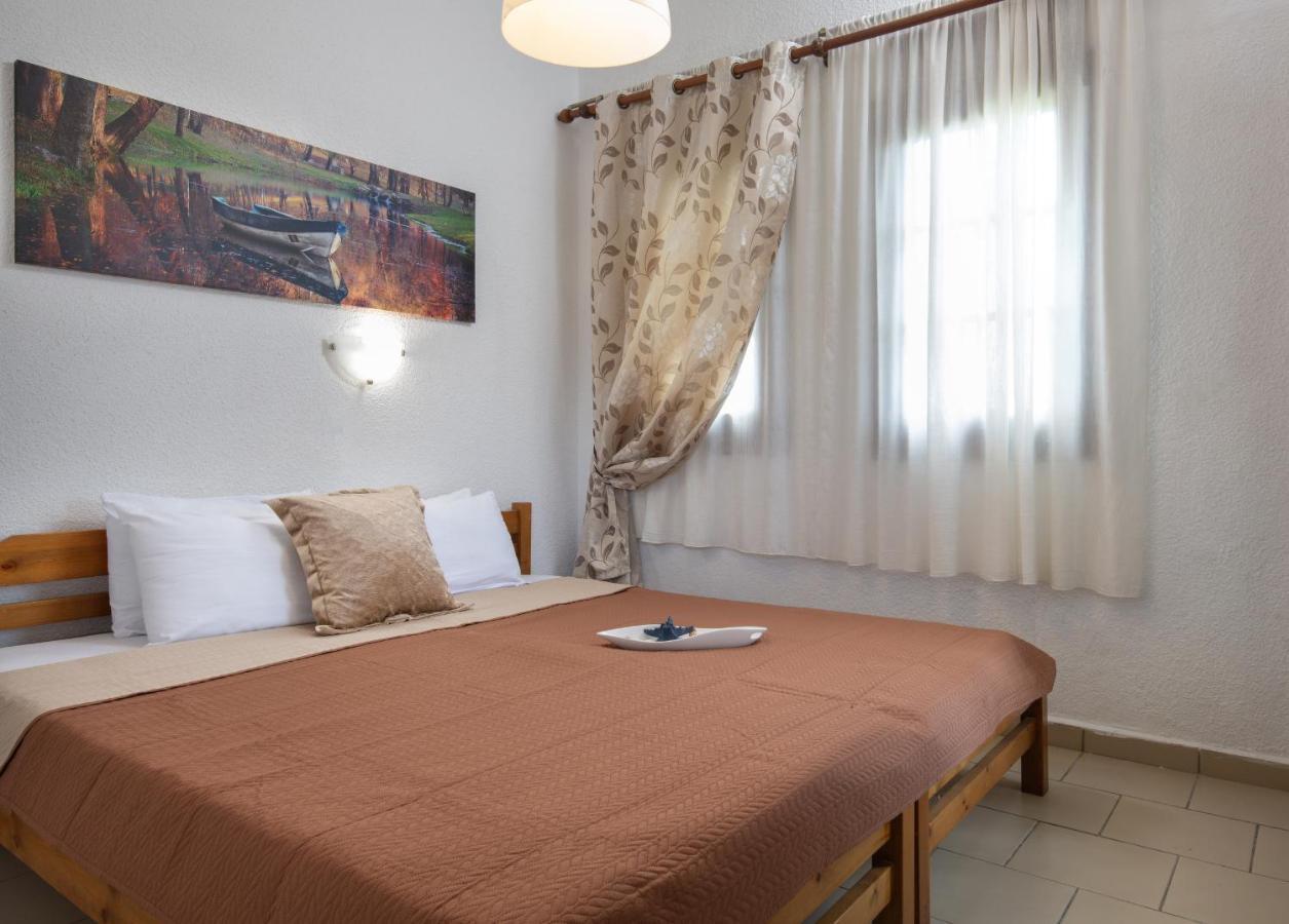 Villa Hrisavgi Nikiti  Buitenkant foto